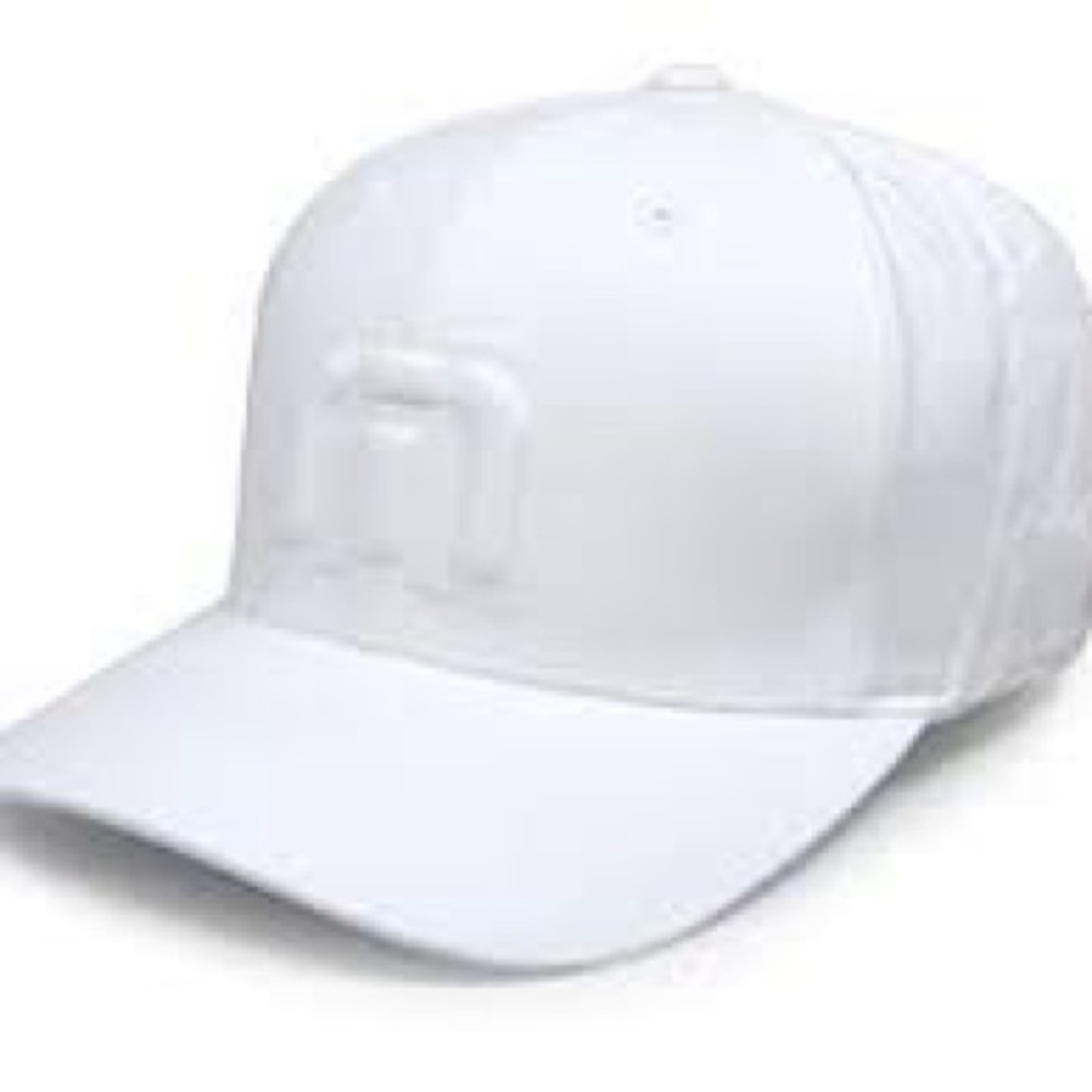 TRAVIS MATHEW B. Bahamas Fitted Golf Hat